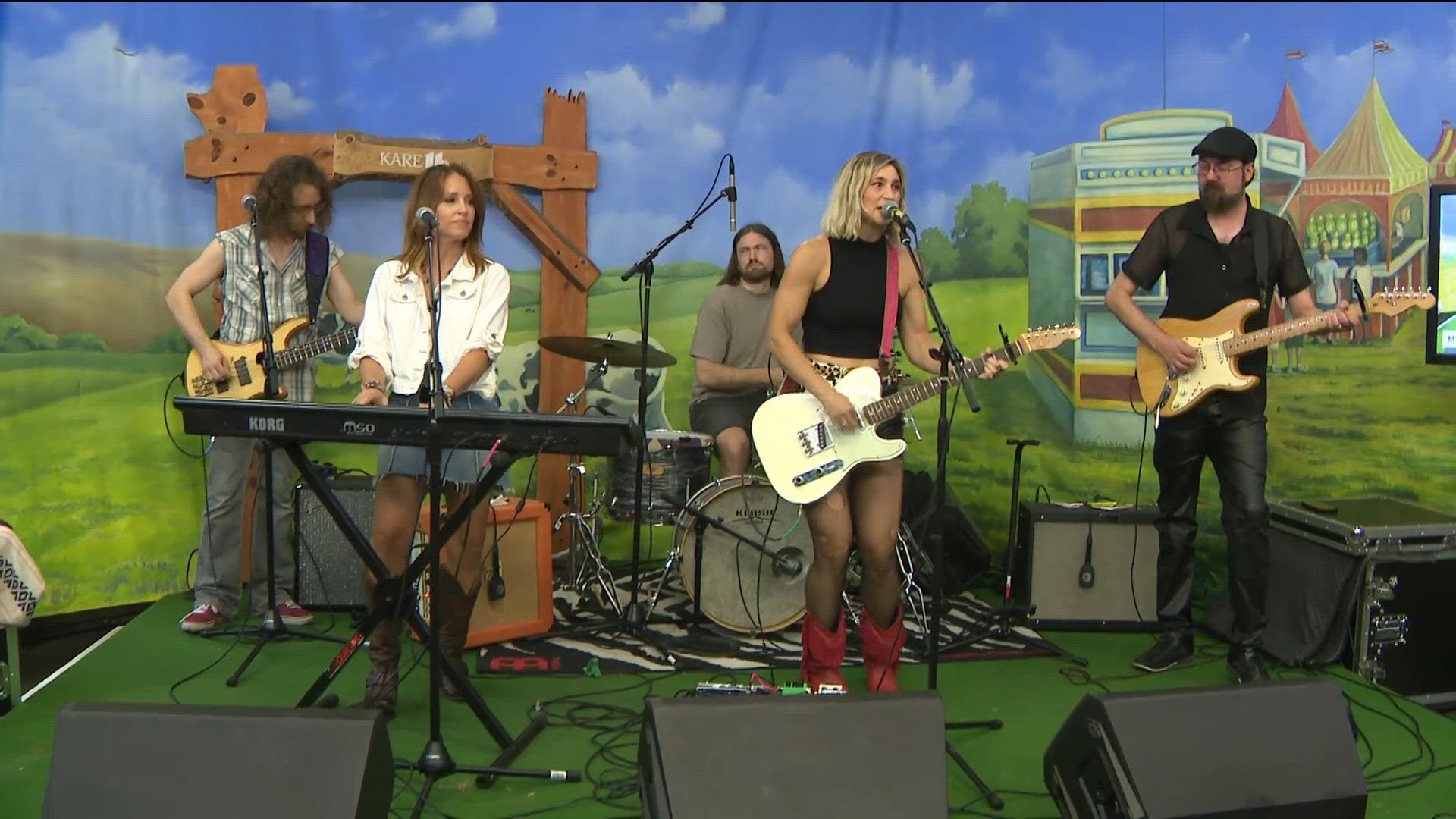 Minnesota femme rock band ELOUR brings powerful sound, emotional storytelling