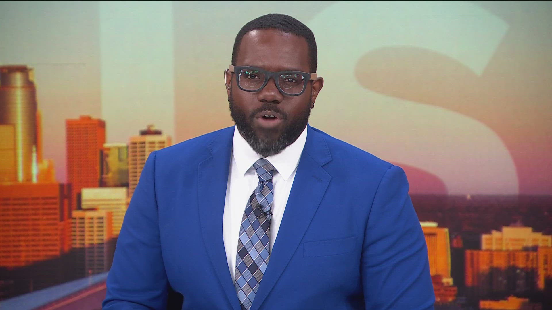 Check out your morning weather and news headlines from KARE 11 Sunrise. 