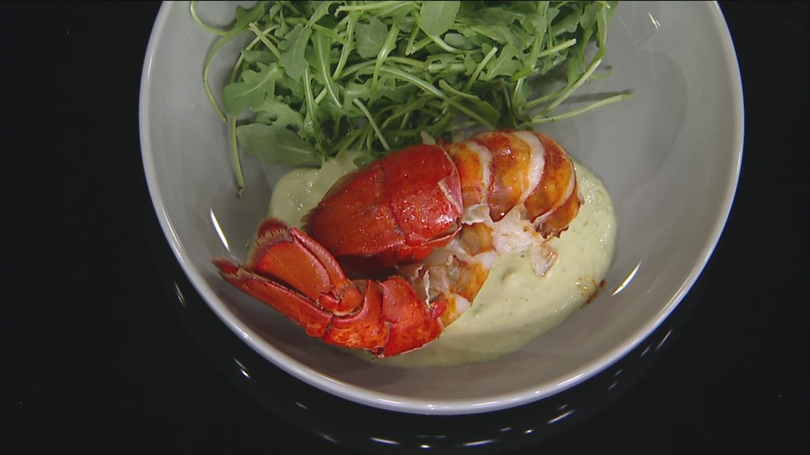 RECIPE | Poached lobster on avocado puree - Vimarsana News