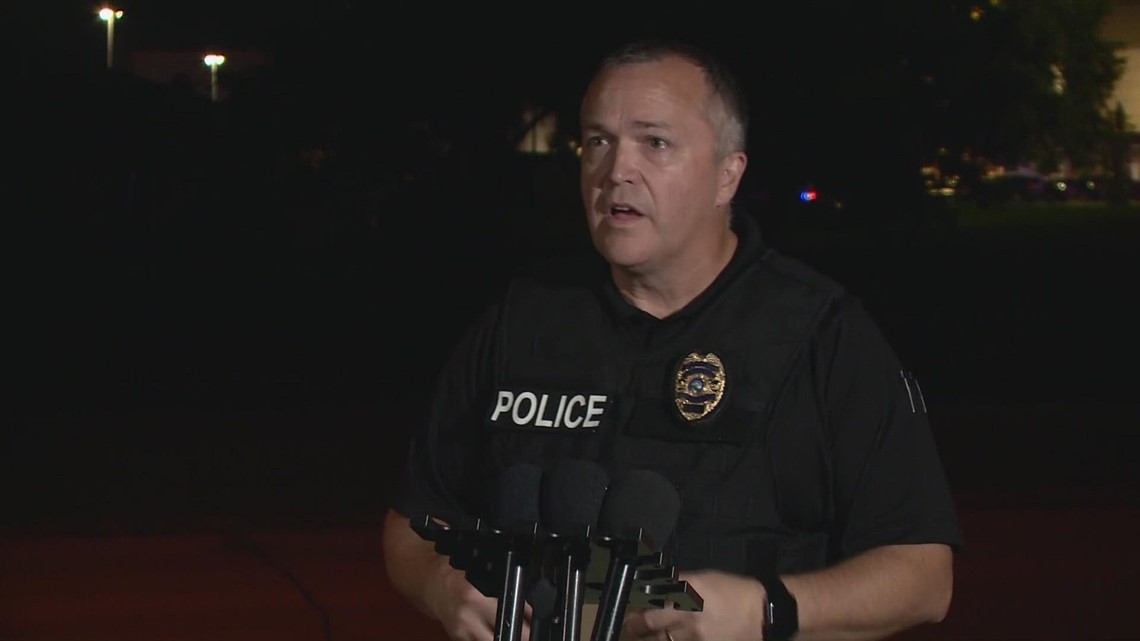 Eden Prairie Police update on mall incident