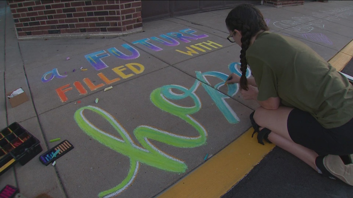 Chalk art adorns Annunciation School for students' return