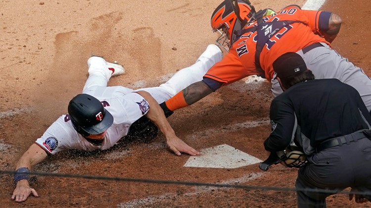 Minnesota Twins' Johan Santana Returns, Houston Astros Take Victory