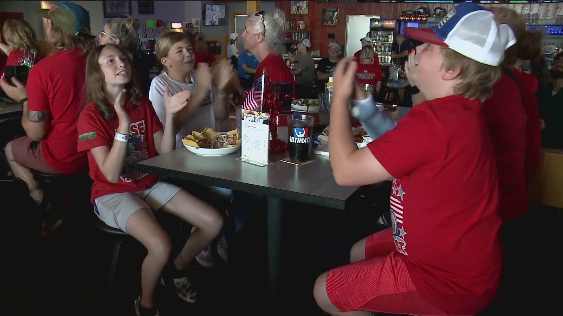 A St. Cloud watch party — full of family and friends — cheered on Alise Willoughby in Paris on Friday.