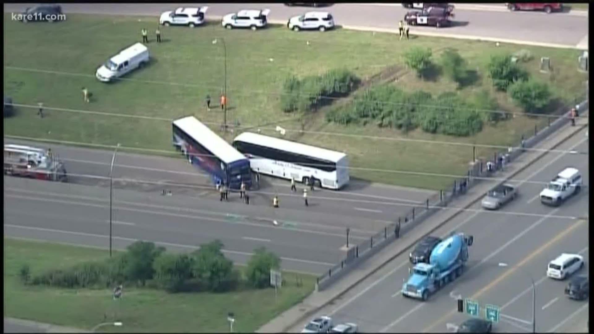 Minnesota State Highway 280 southbound has reopened near Larpenteur Avenue after two charter buses collided Thursday morning.