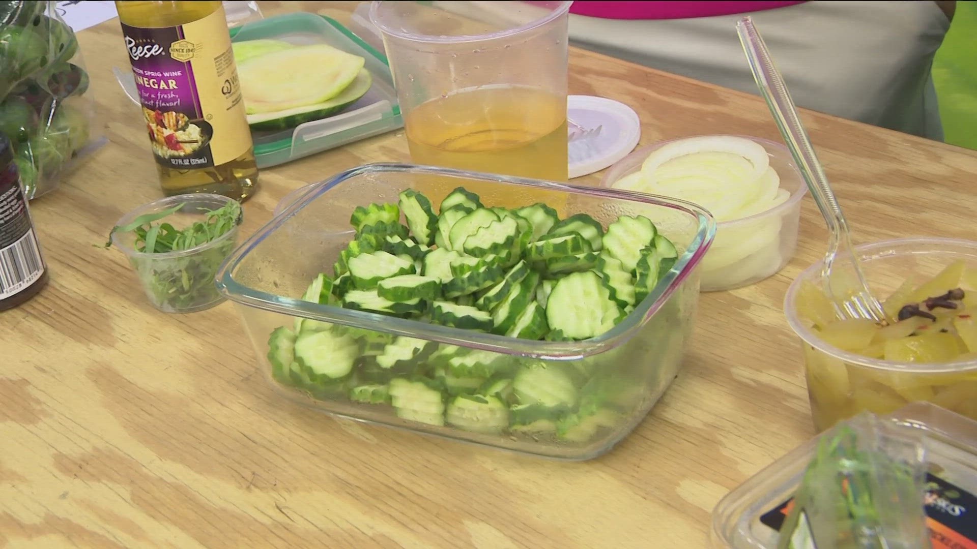 Pickles have been a hit at the State Fair. Here's how to make your own.