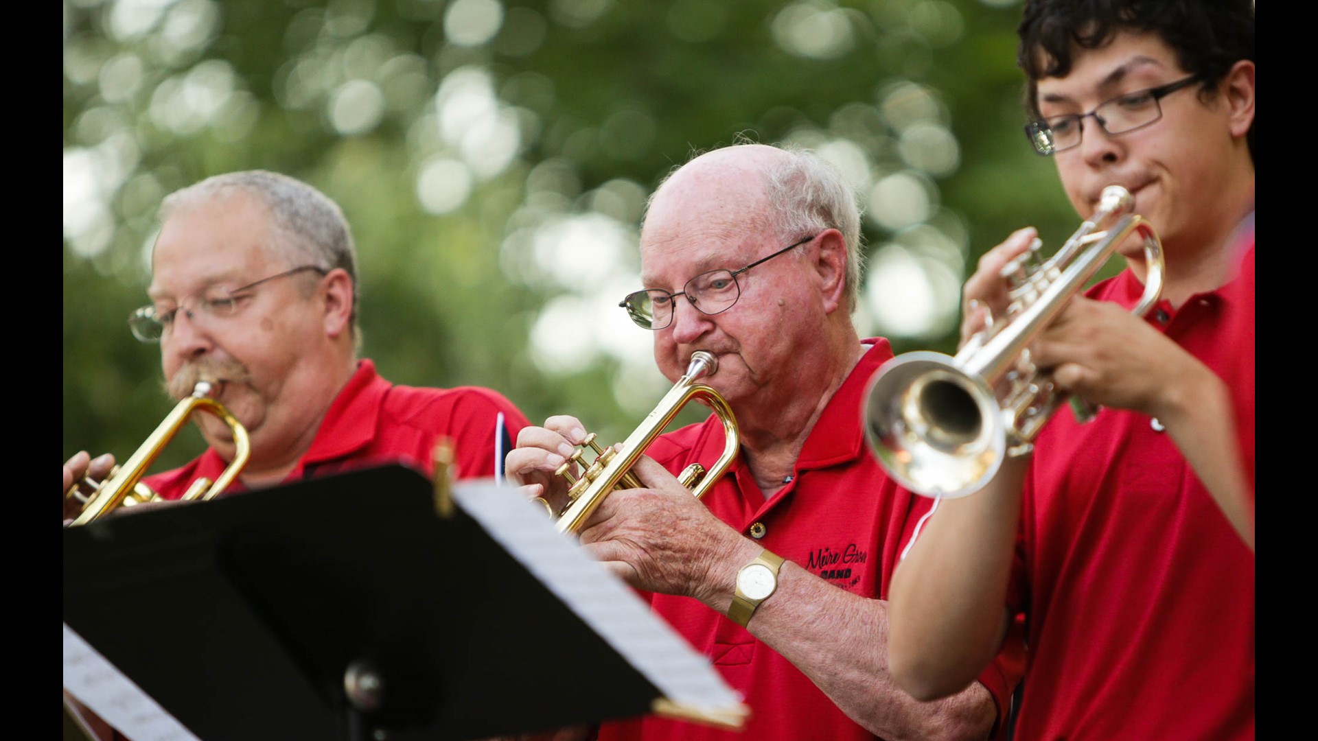 PHOTOS The Meire Grove Band