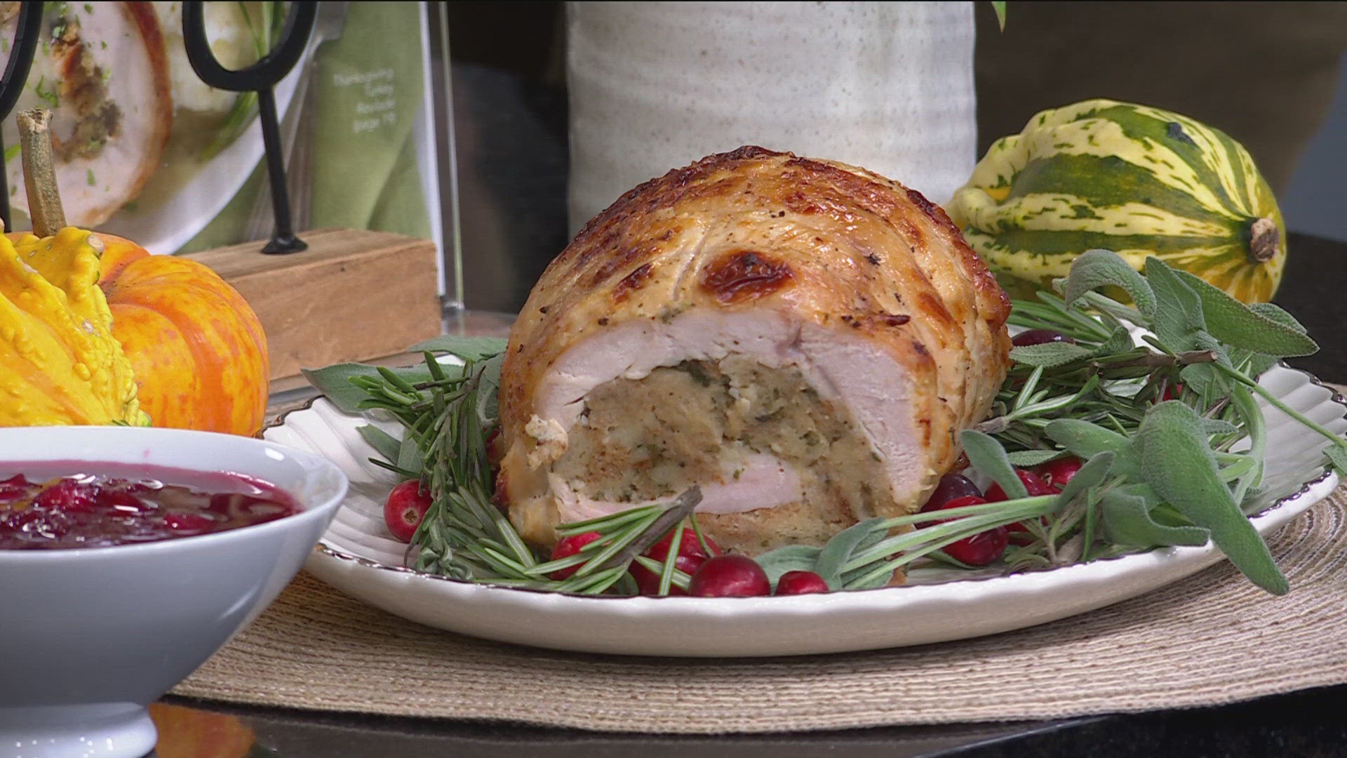 Kowalski's Culinary & Branding Director, Rachael Perron, is back at KARE 11 Saturday for the annual Thanksgiving Show to deliver a tasty dish.