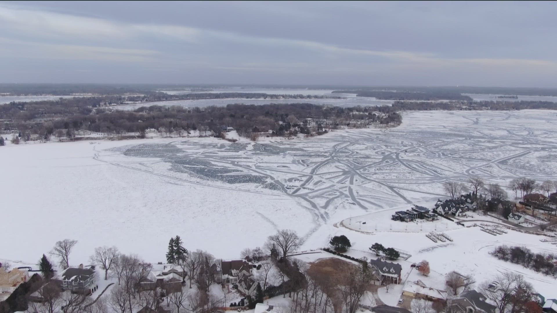 People around Lake Minnetonka have reported hearing loud booms, along with their homes shaking. A cause hasn't been confirmed but one possibility is frost quakes.