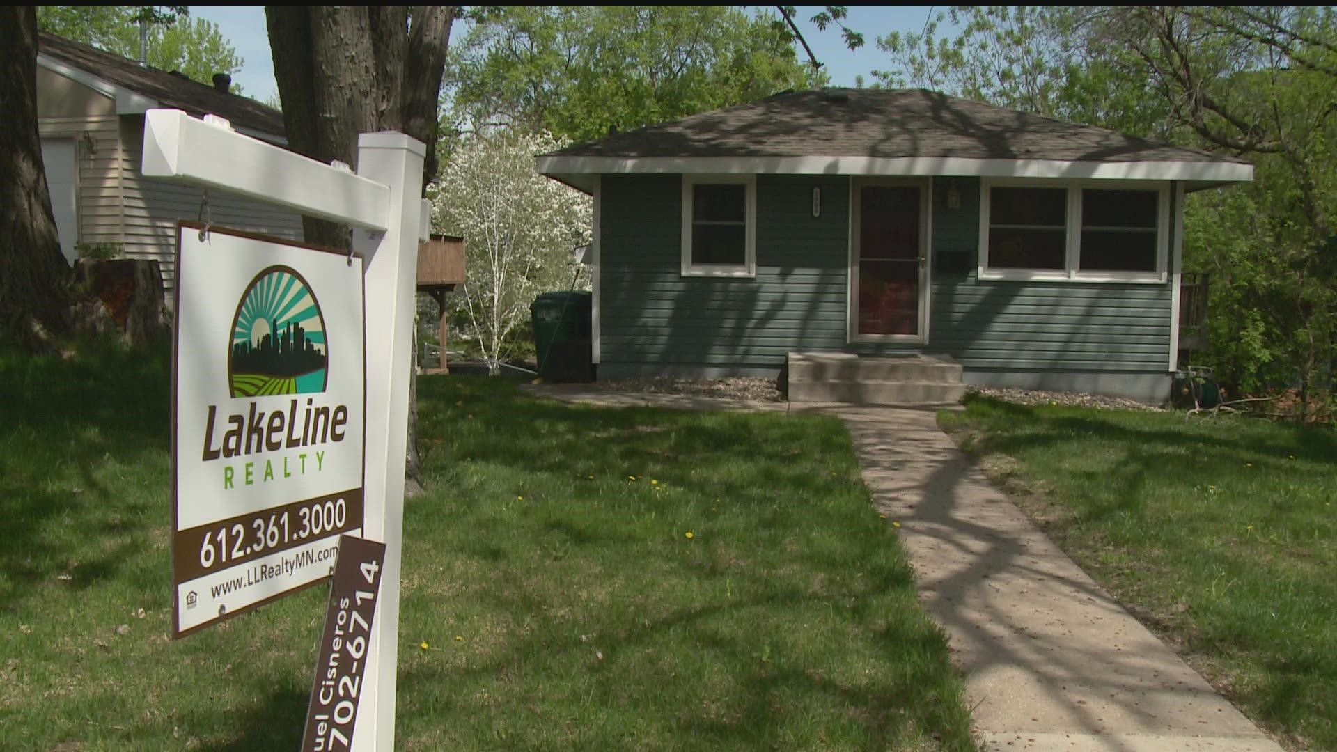 New data shows the median home price in the Twin Cities jumped to a record $370,000 in April 2022.