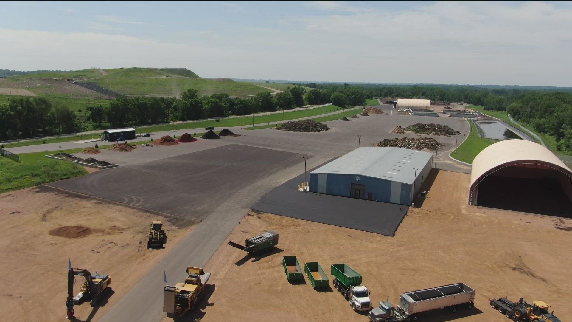 A brand new organics recycling facility is now up and running in Shakopee, Minnesota. 
