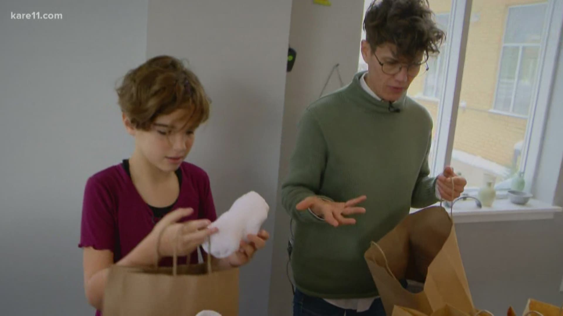 Local fourth-grader makes homeless kits for people in need.