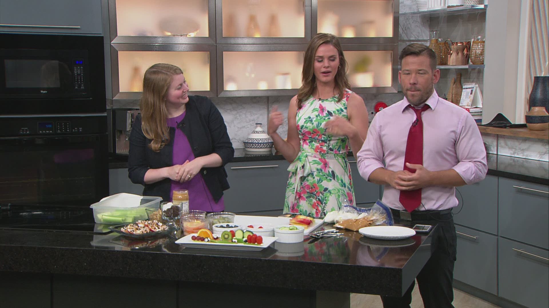 Looking for healthy snack options for your kids this summer? Melissa Bradley, RD, LD from Hy-Vee Savage has two kid-friendly recipes in this week's KARE in the Kitchen with Alicia Lewis and Sven Sundgaard. https://kare11.tv/2KjgvaF