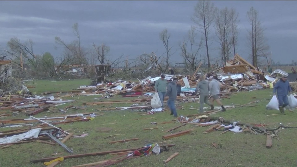 Several dead after tornadoes rip through Central U.S. | kare11.com