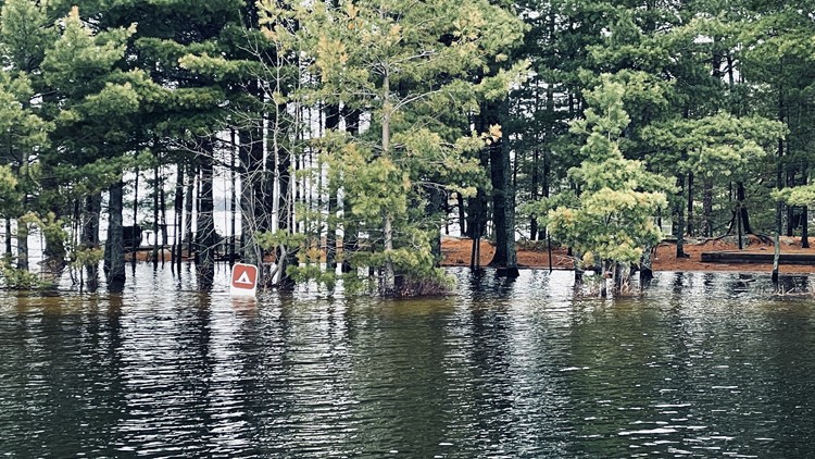 Historic water levels close campsites at Voyageurs National Park