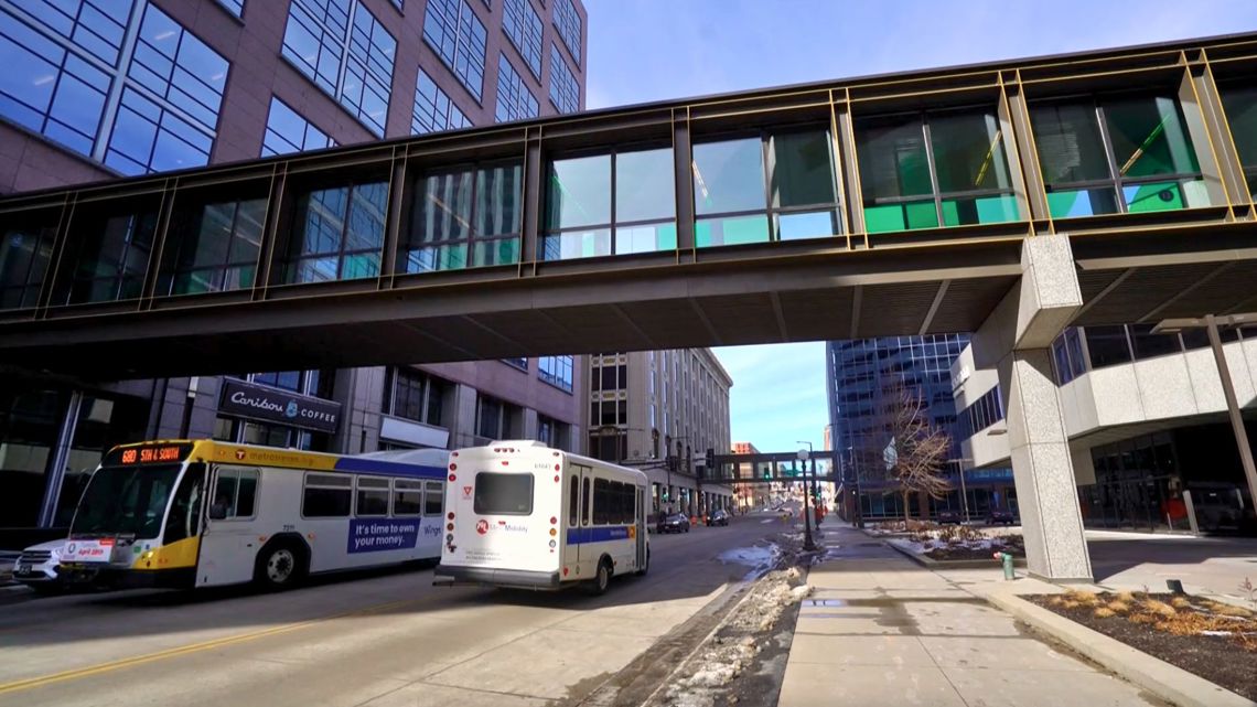 Hundreds of people to race through St. Paul's skyways