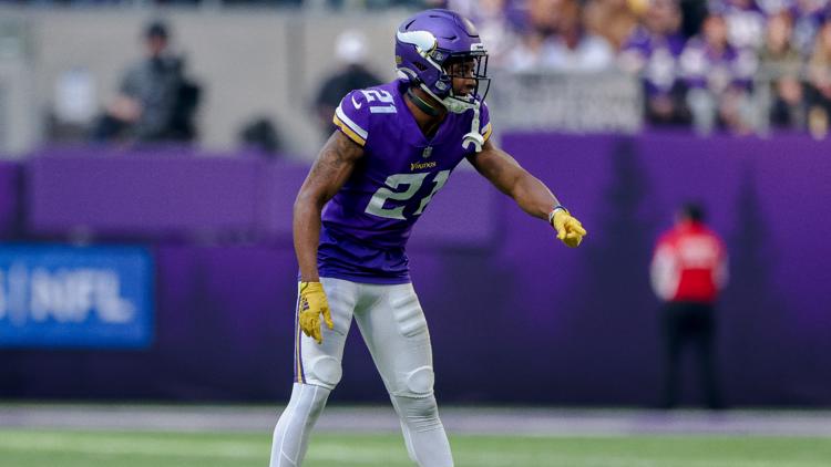 Vikings' Cameron Dantzler exits because of ankle injury; rookie Akayleb  Evans steps up in his place