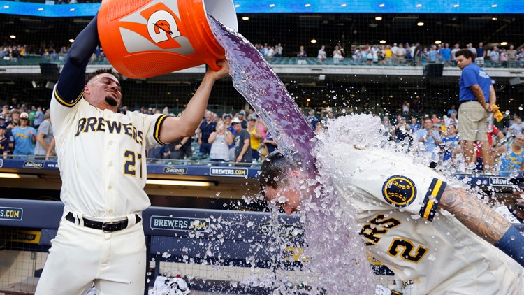 Milwaukee Brewers on X: While we wait for the rain to stop, here's a pic  of Willy Adames.  / X