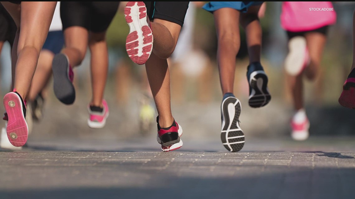 A Tip from Illumiseen: How to Prevent Running Shoe Blisters With a “Heel  Lock” or “Lace Lock” 