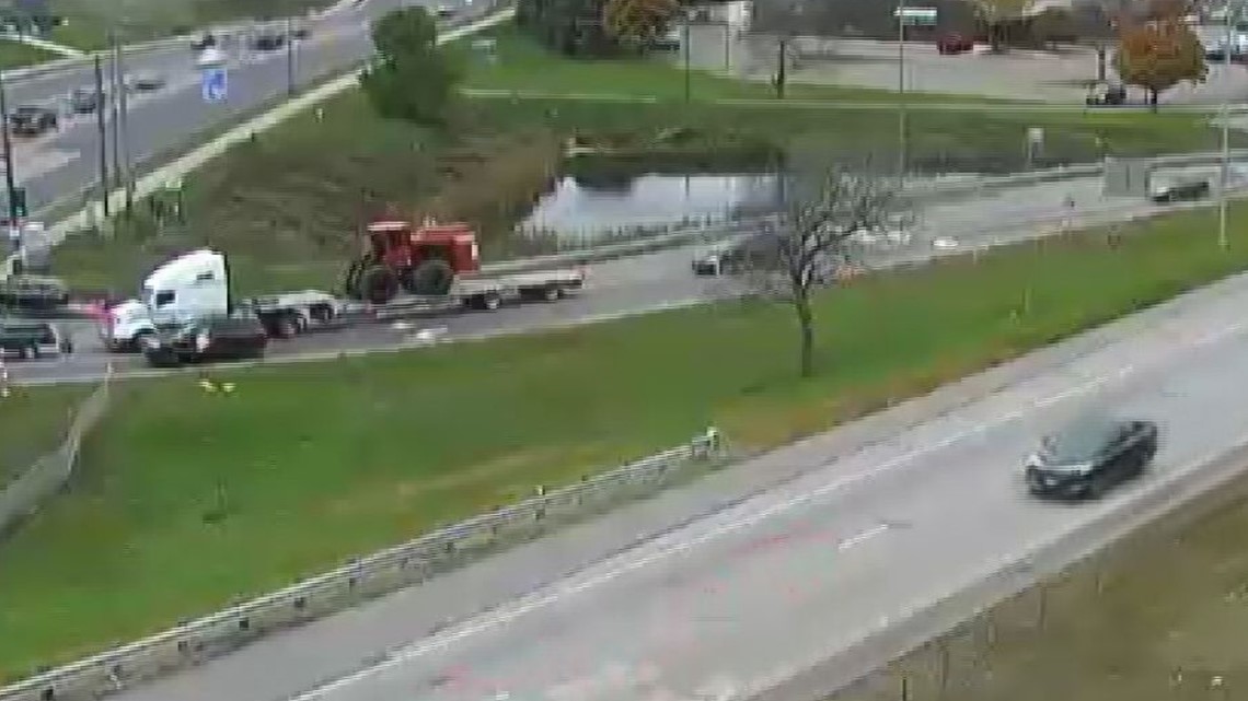 Semi driver faces charges in alleged road rage incident off I-35