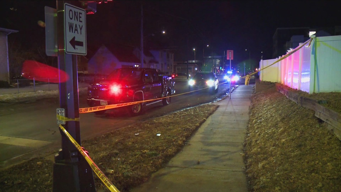 2 people shot inside a vehicle in Minneapolis