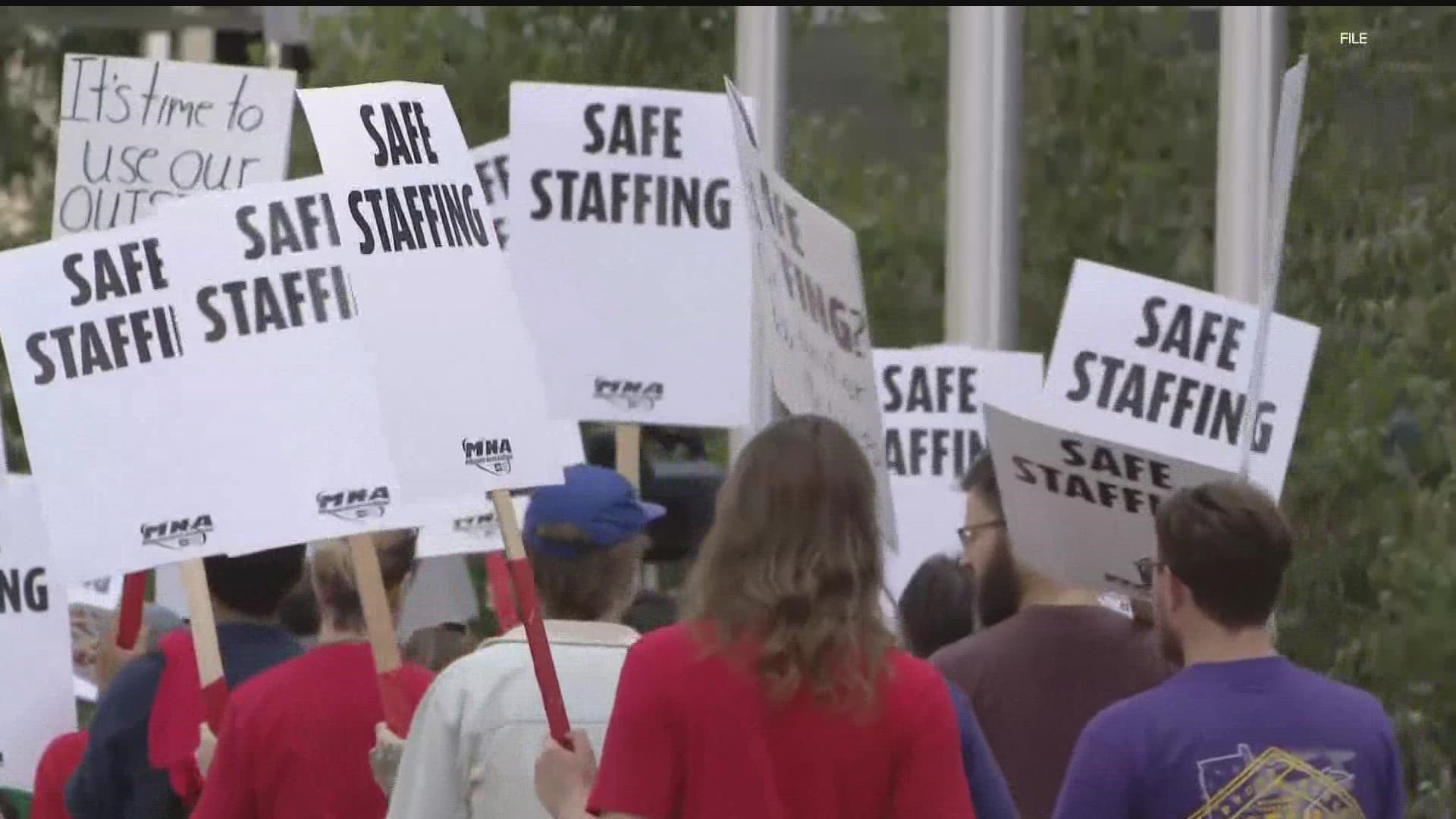 Fifteen thousand nurses will go on a three-day strike, starting Monday.