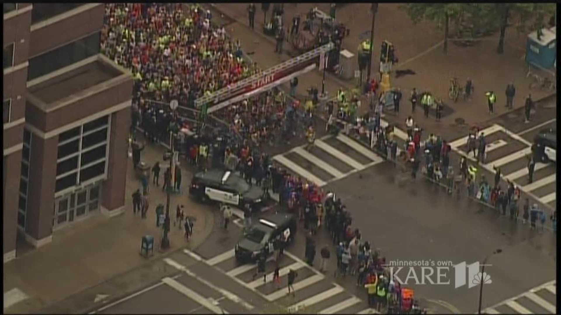 Runners and wheelers were crossing the finish line all morning on Sunday, Oct. 1, for the 2017 Medtronic Twin Cities Marathon. More than 5,000 volunteers helped. http://kare11.tv/2fI1TTS