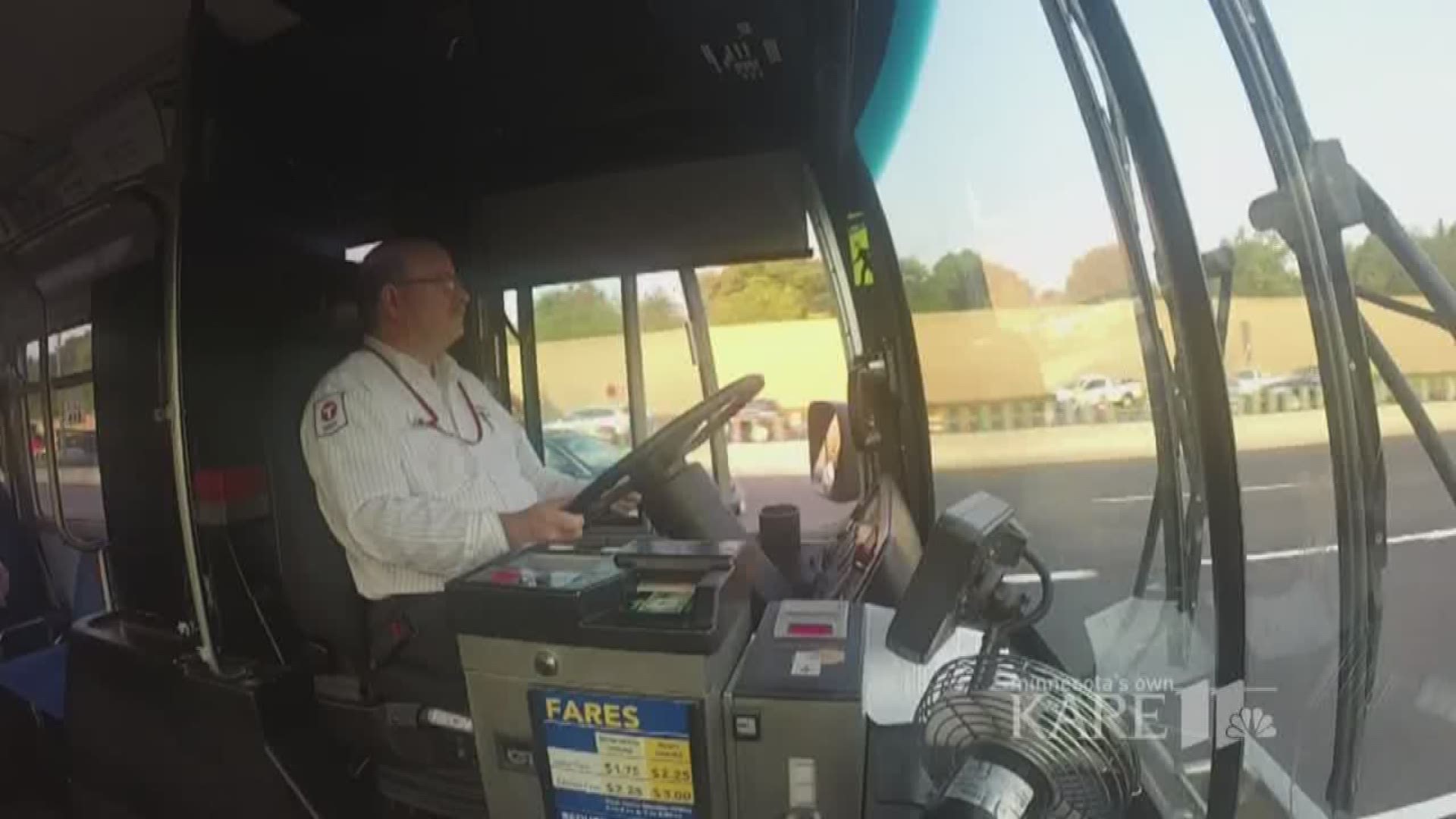 The view from the driver's seat of a Metro Transit bus provides a jarring view of the distracted driving epidemic. Well, one veteran driver is carrying out a one-man campaign to bring attention to the subject.