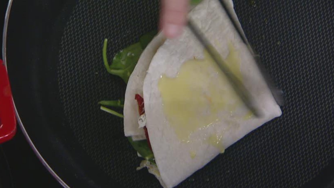 Super Bowl snack: Spinach artichoke quesadillas recipe - Vimarsana News