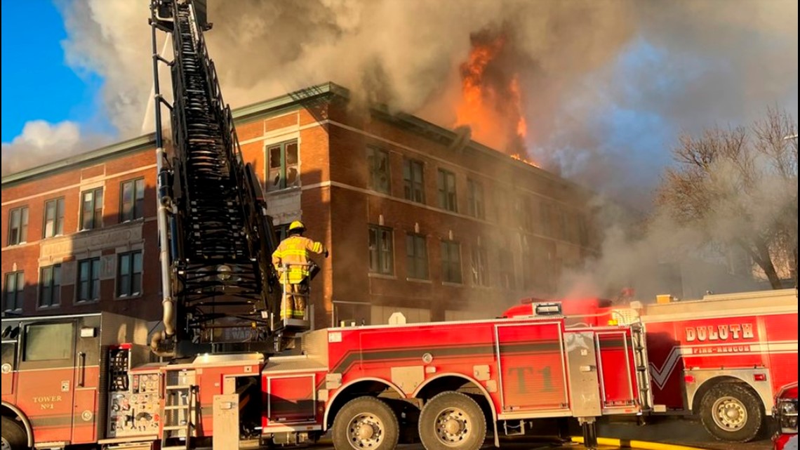 Duluth fire destroys old Seagate Hotel building | kare11.com