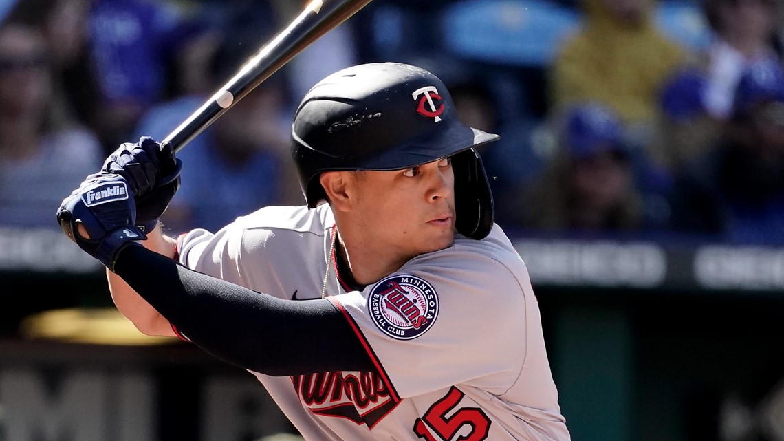 Polanco homers twice as Twins hit 5 in 9-2 win over Royals