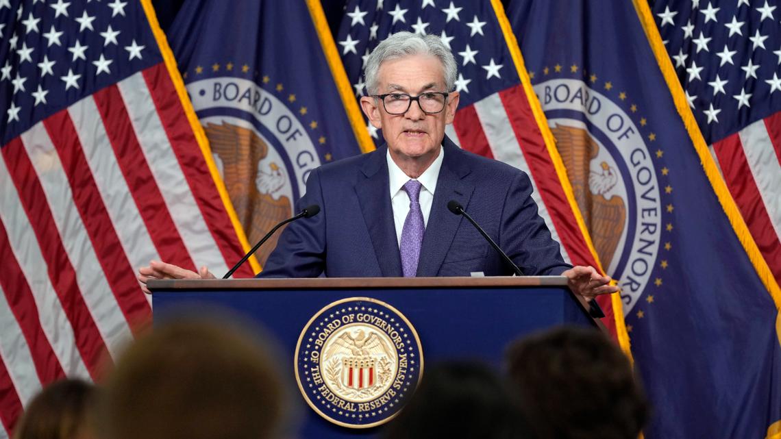 Interest rates stay flat, but economists say cuts could happen - Vimarsana News