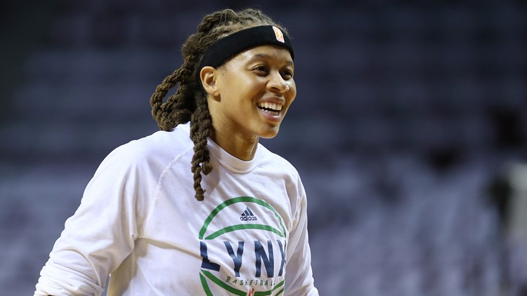 Lynx lose nail biter to LA 85-83, honor WNBA legend Seimone Augustus