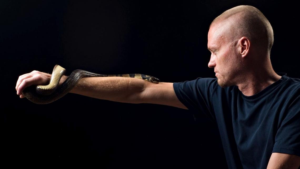 Man builds snake bite tolerance for antivenom study