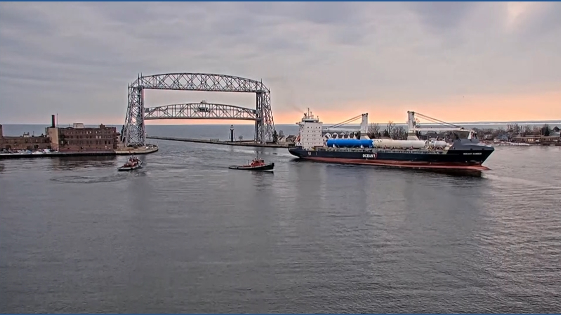 'Ocean7 Ranger' cruises into Duluth, marks first 'saltie' arrival of 2026