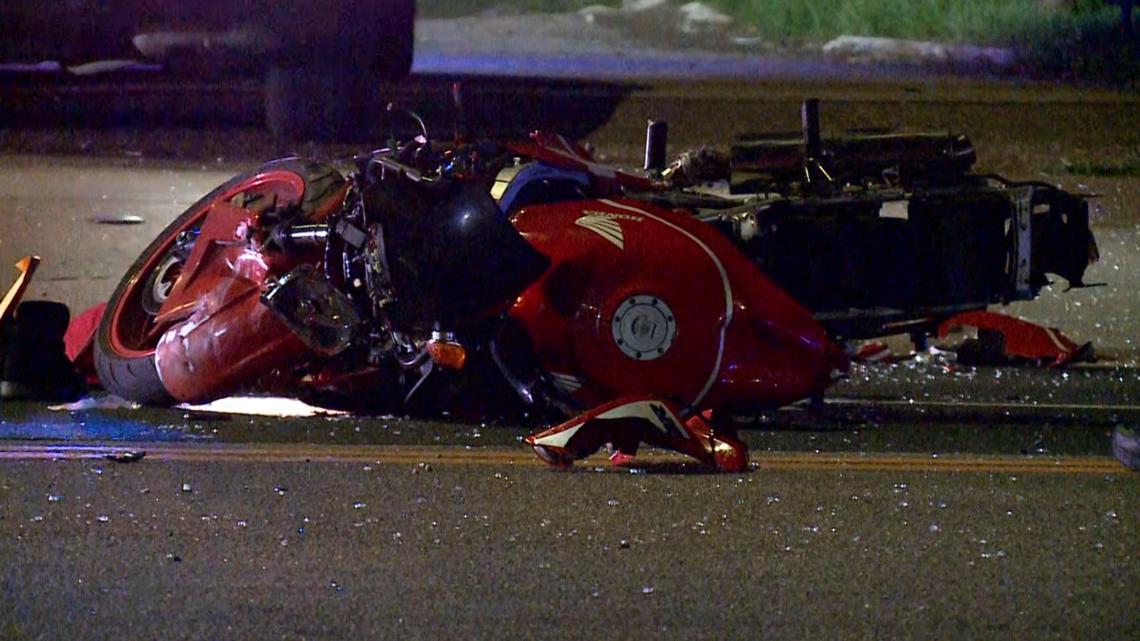 Motorcyclist seriously injured after colliding with squad car in Minneapolis – KARE11.com