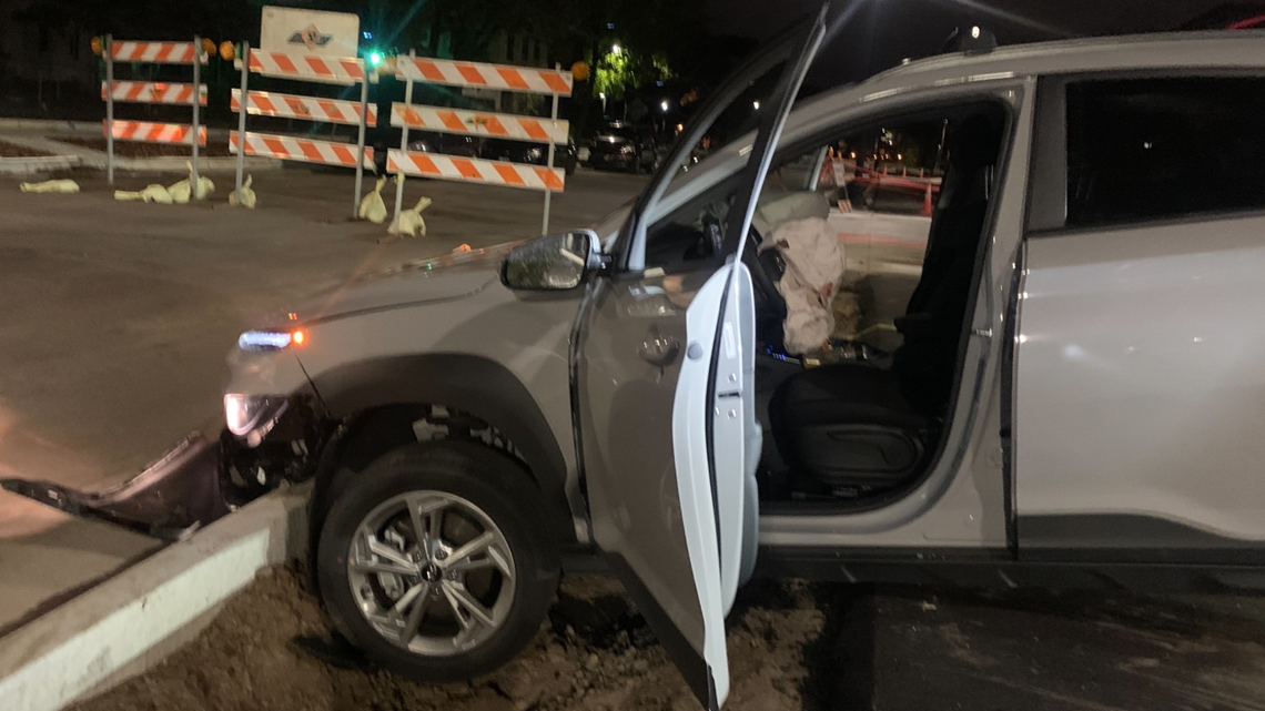 Neighbor reports gunshots, crash in North Minneapolis - Vimarsana News
