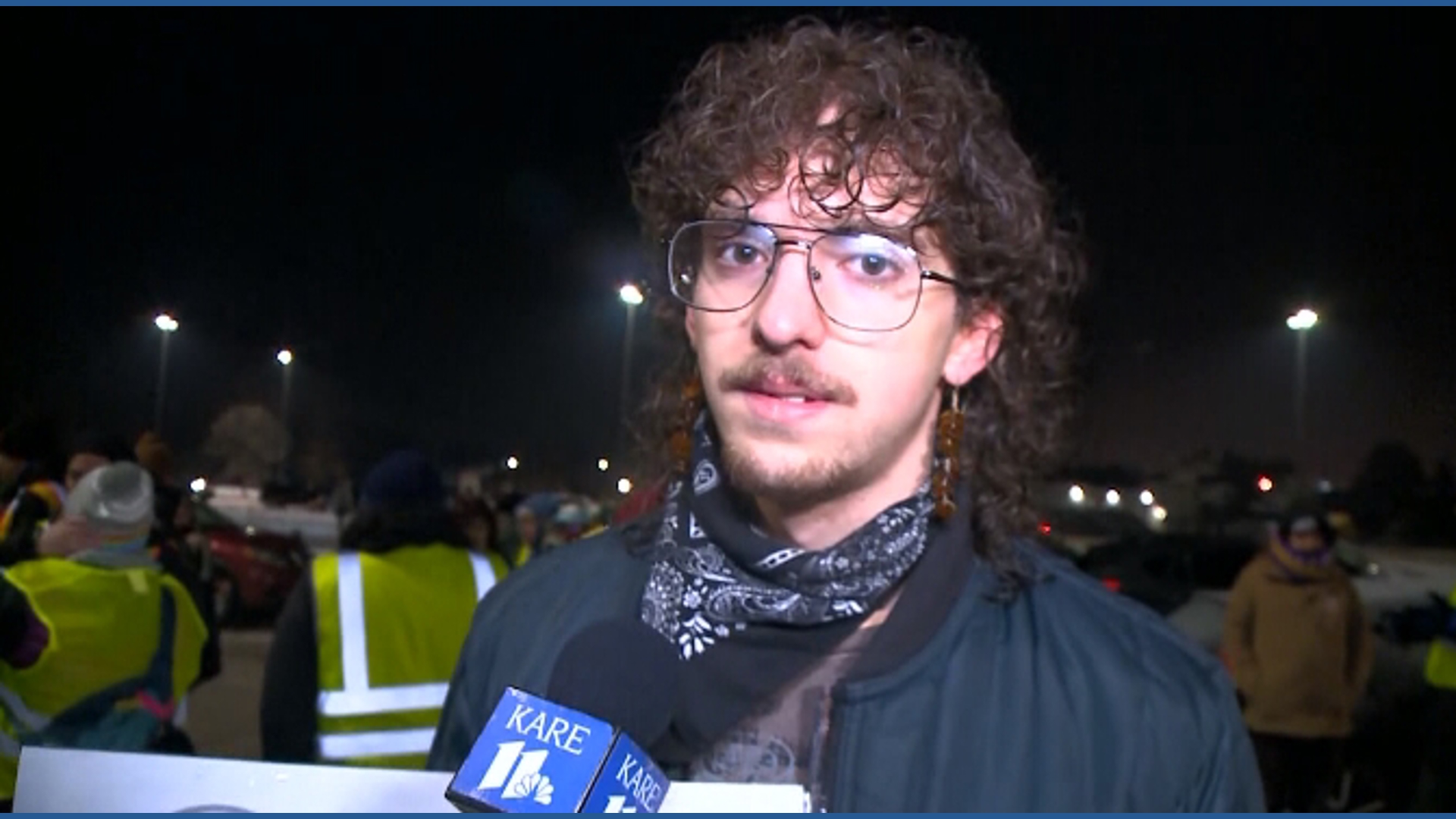 ICE agents flood into Roosevelt High School in Minneapolis | kare11.com