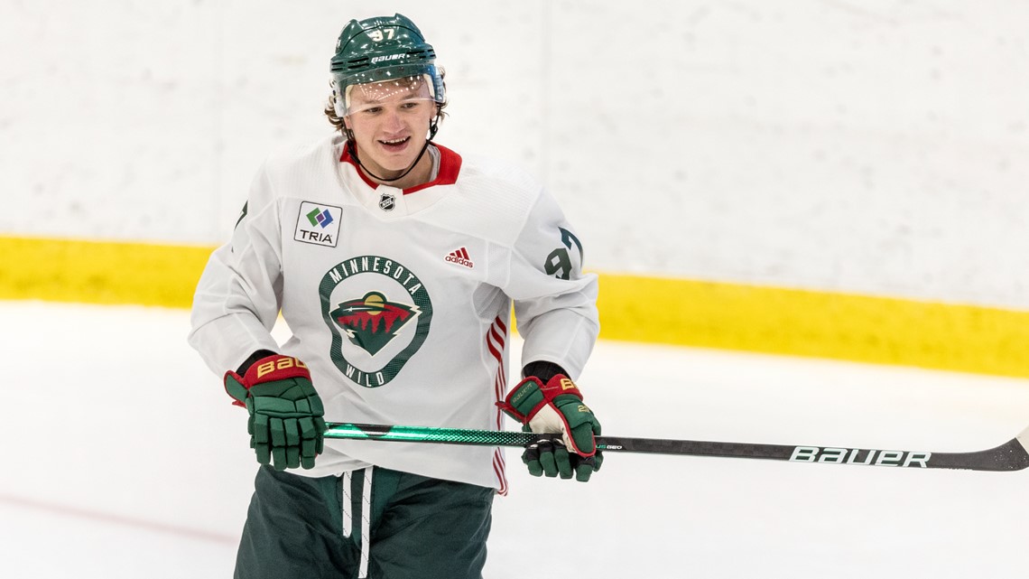 Top prospect Kirill Kaprizov signs two-year contract with Wild – SKOR North