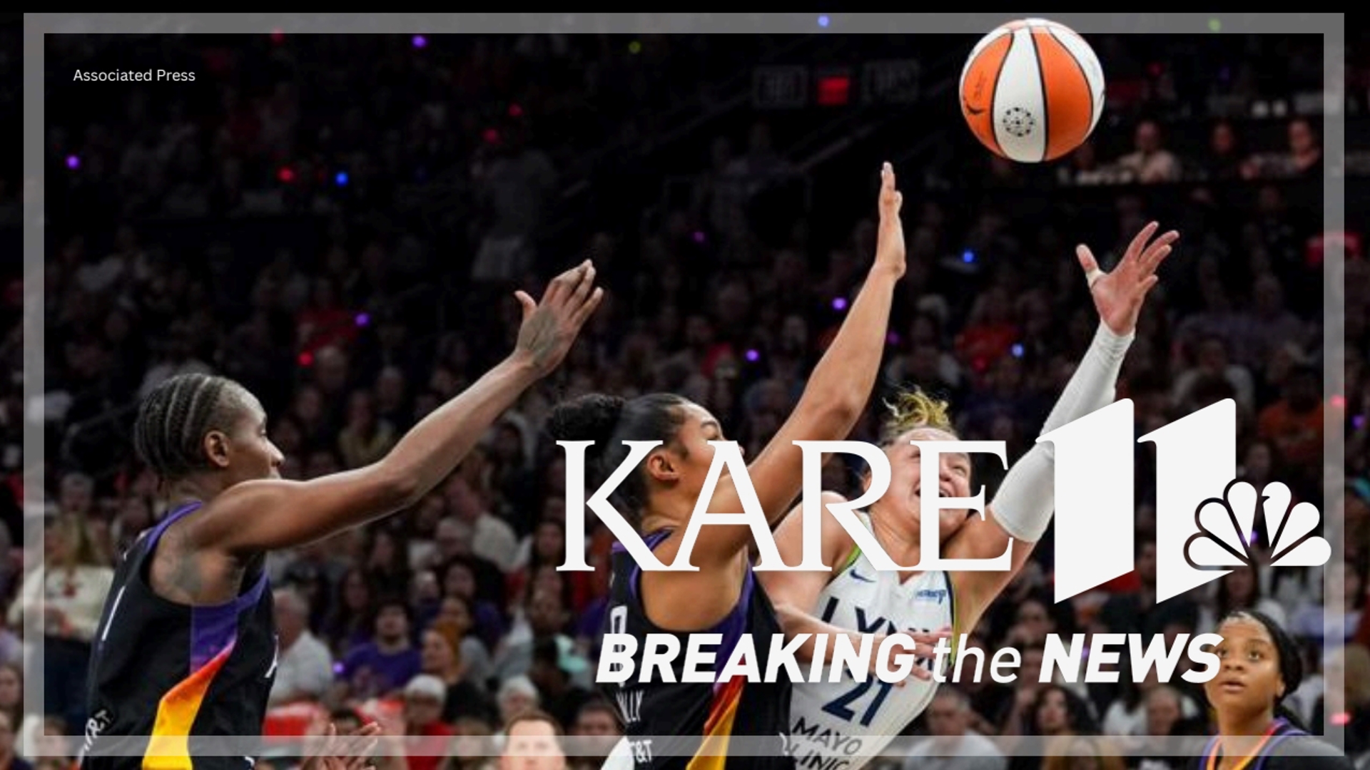 The team, with a star injured and its coach suspended, fell just a few baskets short of staying in the WNBA semifinals.