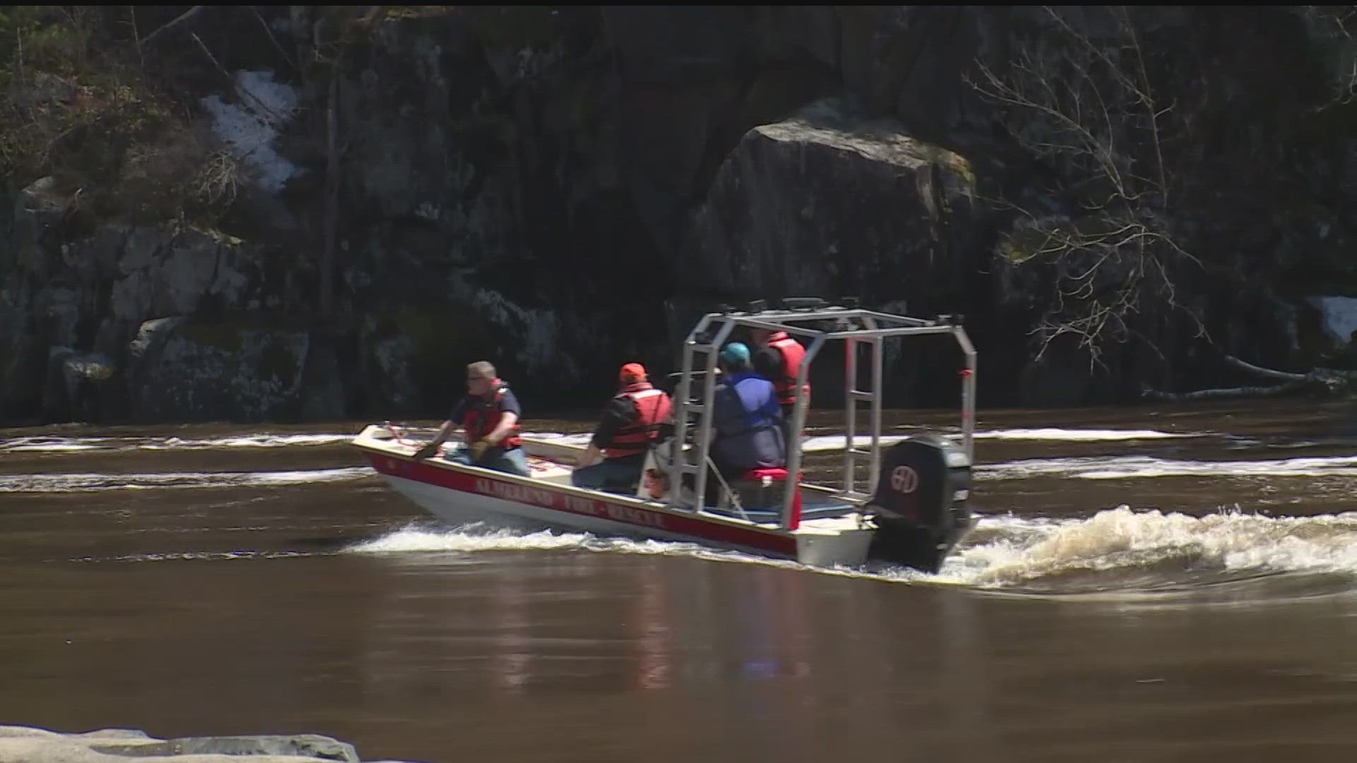 Officials in Chisago County confirmed Sunday that a body pulled from the river on Friday, May 26 was identified as 18-year-old D'Andrea Sanvig.