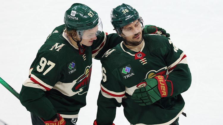Wild sign right wings Zuccarello and Foligno to contract extensions