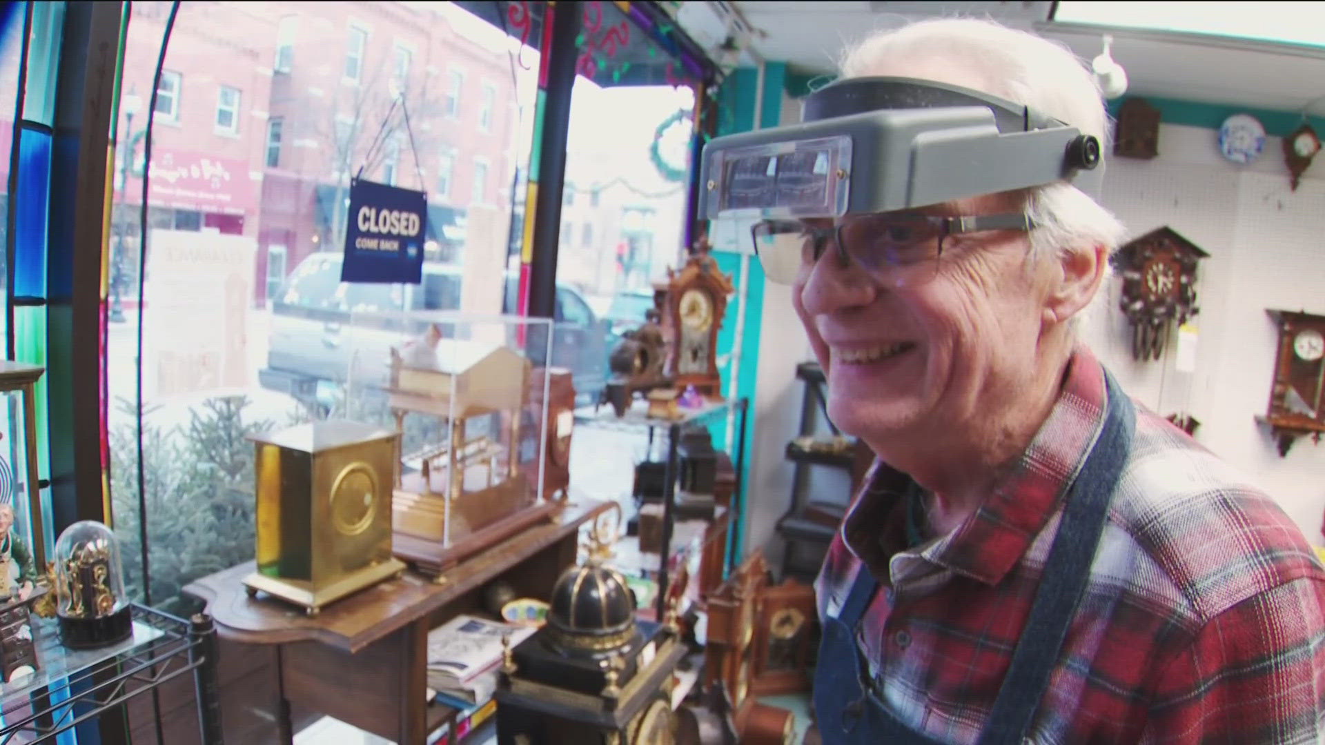 KARE 11 photojournalist Mitchell Yehl takes us inside Blackstone Manor Clock Repair in Hopkins, Minnesota. 