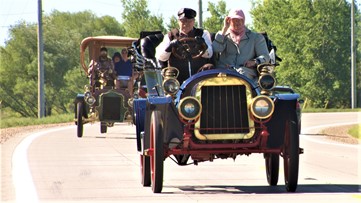 In Hot Springs, Babe Ruth's family, fans honor 100th anniversary