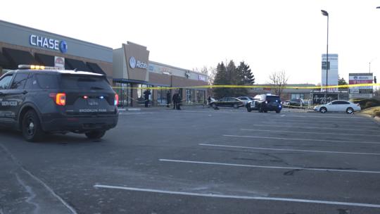 Brooklyn Park police investigating fatal shooting near strip mall ...