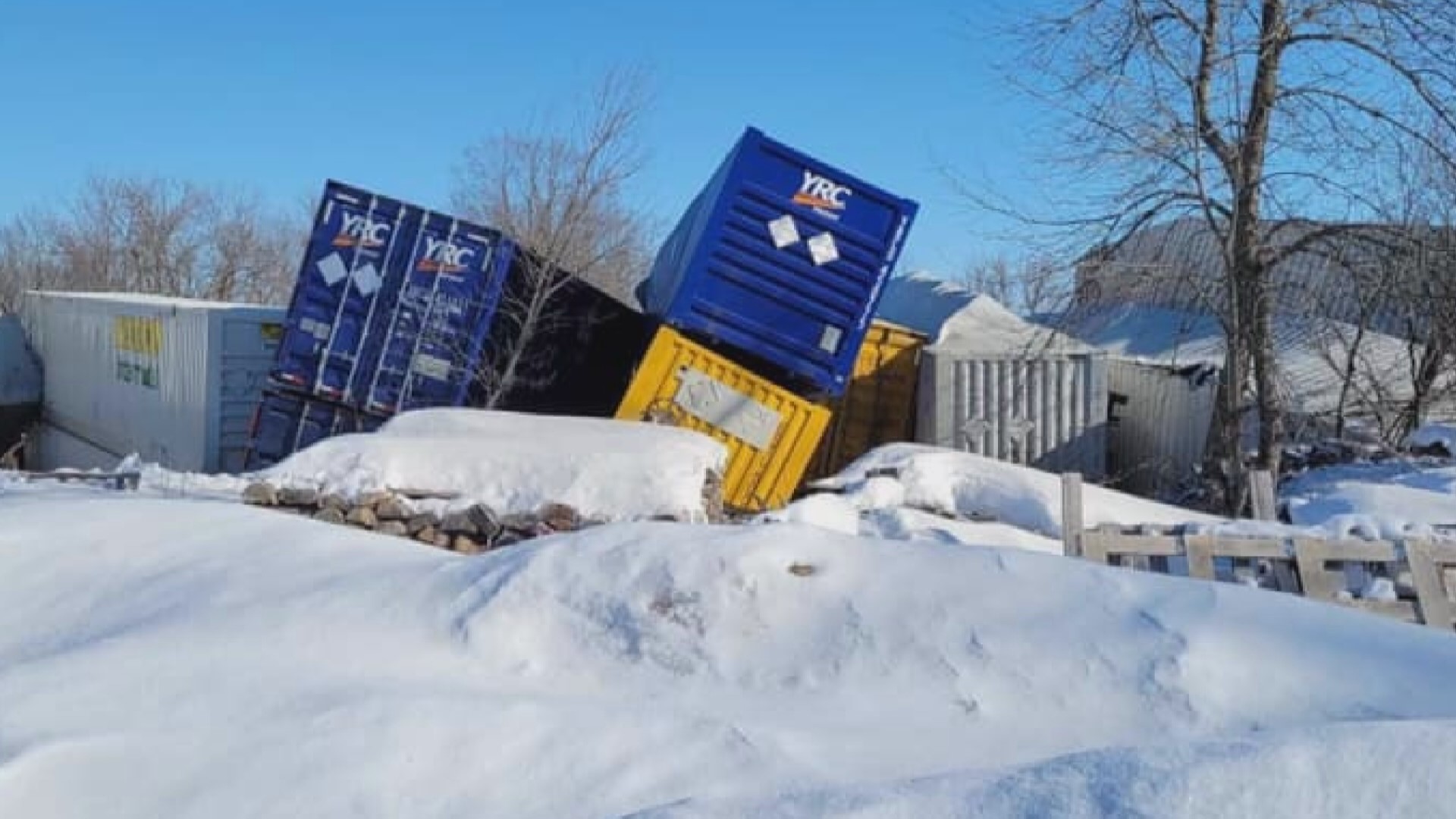 Train derailment near Frazee, Minnesota prompts evacuations