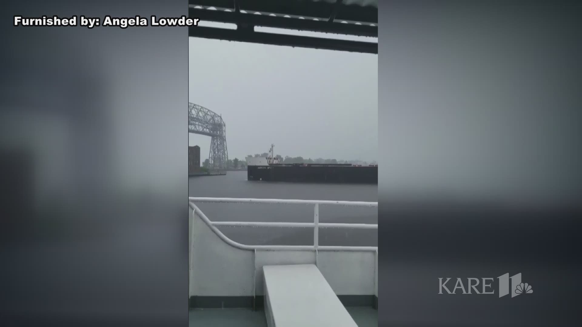 Strong currents and heavy rains brought a 1,000-foot ship a little too close to Duluth's break wall for comfort. Video: Angela Lowder. https://kare11.tv/2yly3Nu