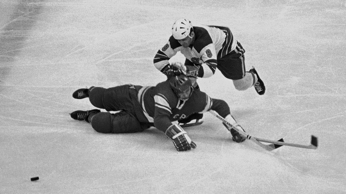 Former U of M hockey player, U.S. Olympian Len Lilyholm killed in head-on crash Saturday morning