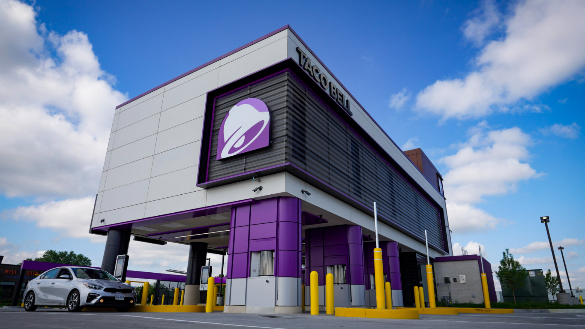 Greenwich Taco Bell reopens with new tech, digital order kiosks