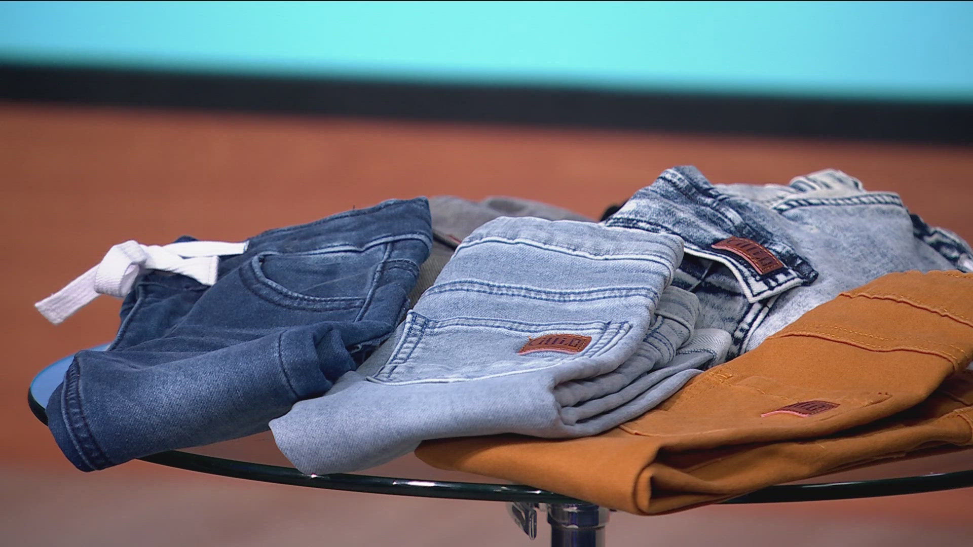GiLi Guise showcases back-to-school clothes for kids