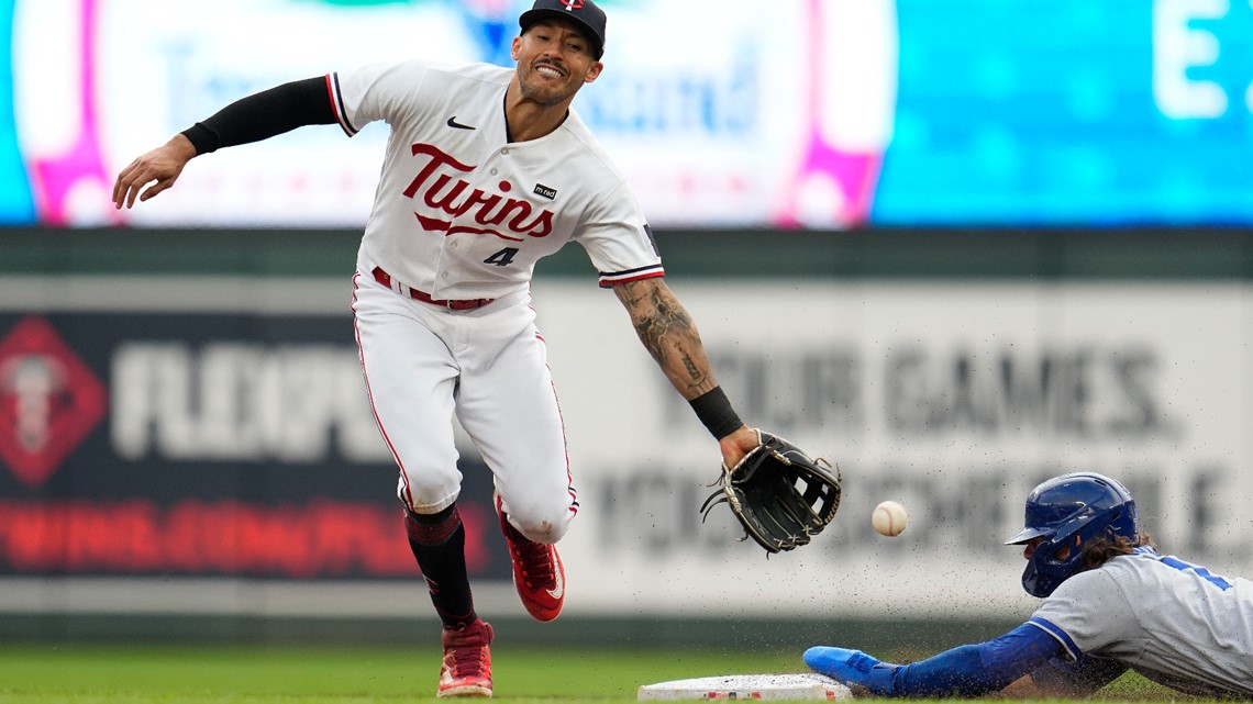 LOS ANGELES, CA - MAY 16: Minnesota Twins shortstop Carlos Correa